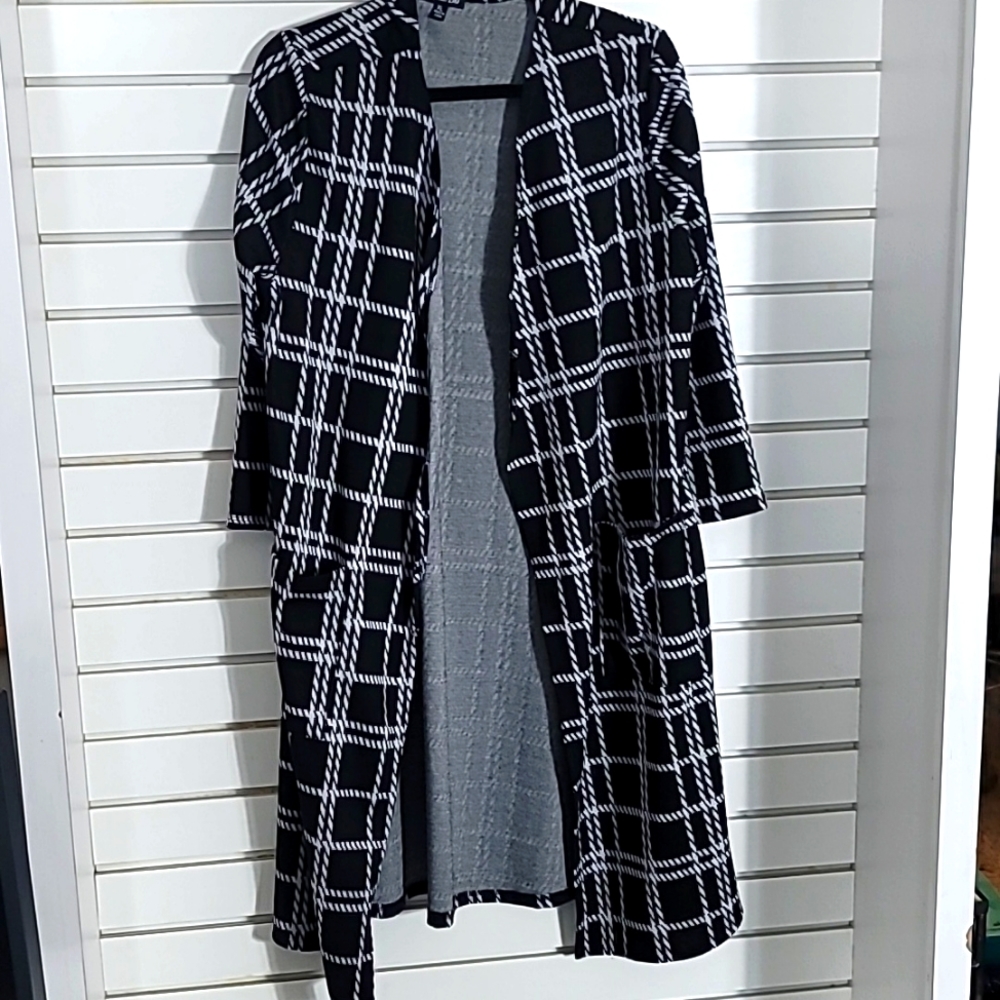 Black & White Open-Front Windowpane Cardigan Sweater